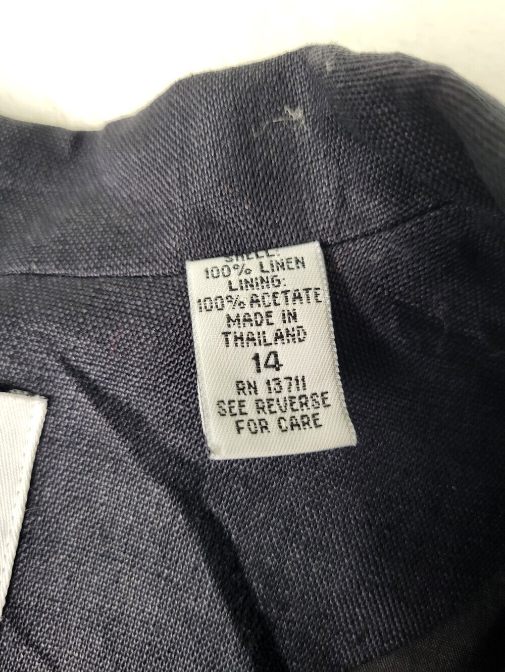Lord & Taylor Black Linen Blazer. Size 14 - Picture 6 of 10